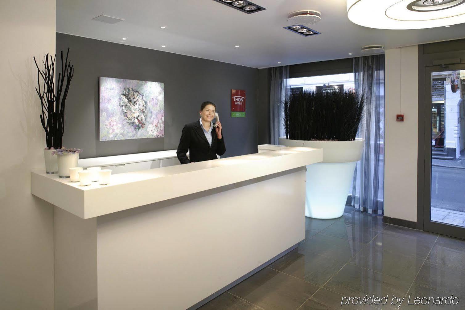 Thon Hotel Astoria Oslo Dalaman gambar